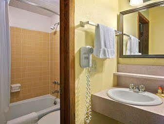 Days By Wyndham Hotel 2*
